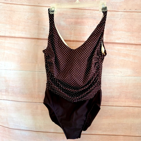 Miraclesuit body sculpting tummy control swimsuit - Picture 1 of 6